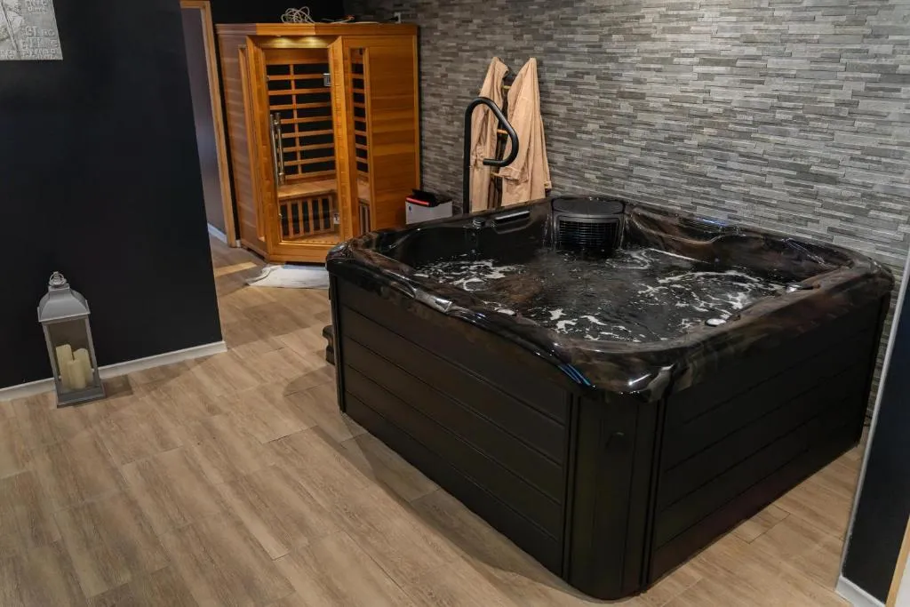 Jacuzzi et billard à Bergues, photo 6