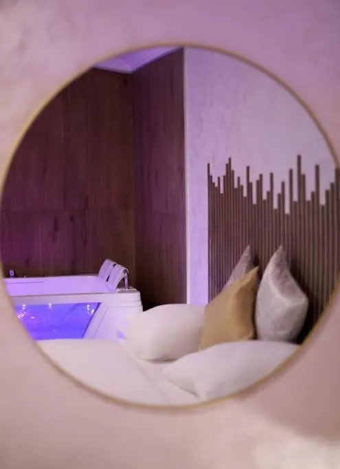 Suite Jacuzzi Zénith à Strasbourg, photo 7