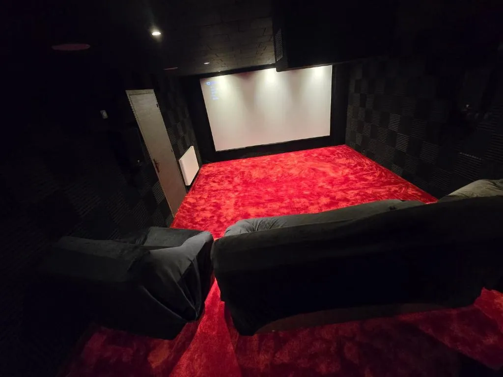 Appartement Spa et Salle Cinéma à Mieussy, photo 6