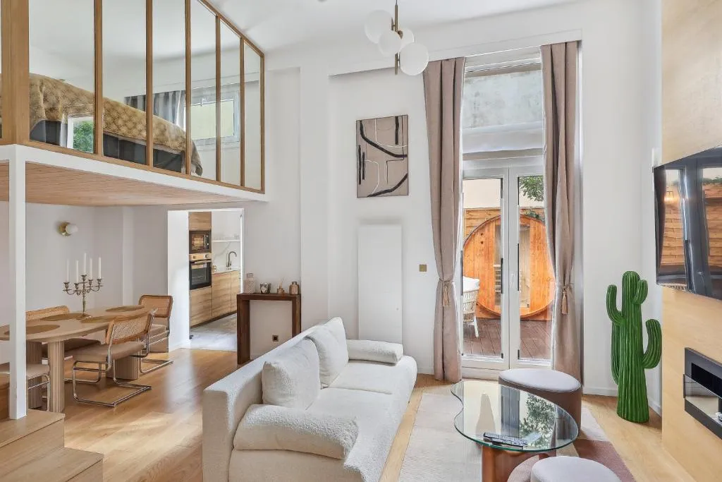 Suite Jardin et Sauna, suite avec spa à Paris