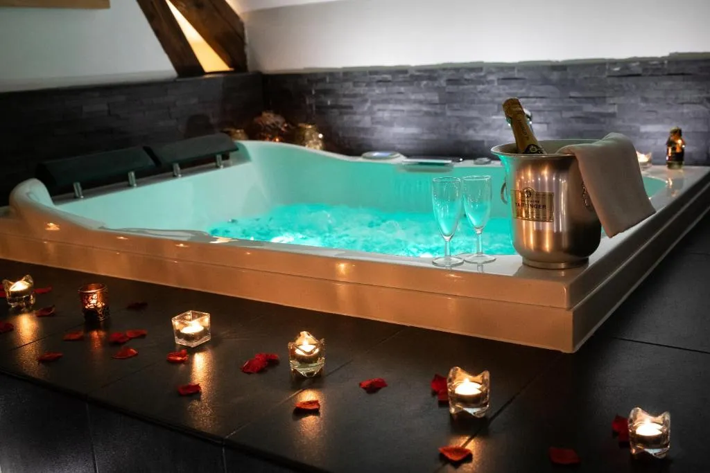 Duo Détente, suite avec spa à Vernou-la-Celle-sur-Seine