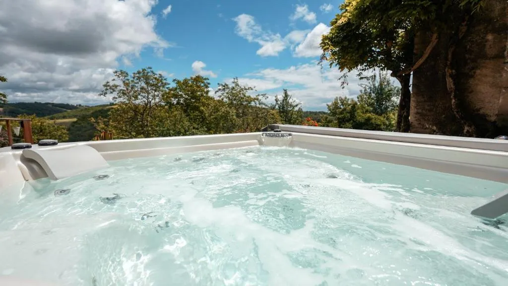 L'Étincelle Secrète, suite avec spa à Le Ségur