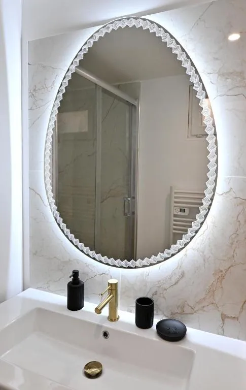 Appartement Bain à Remous à Sens, photo 2