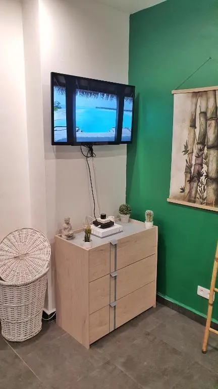 La Suite Jacuzzi des Catalans à Marseille, photo 6