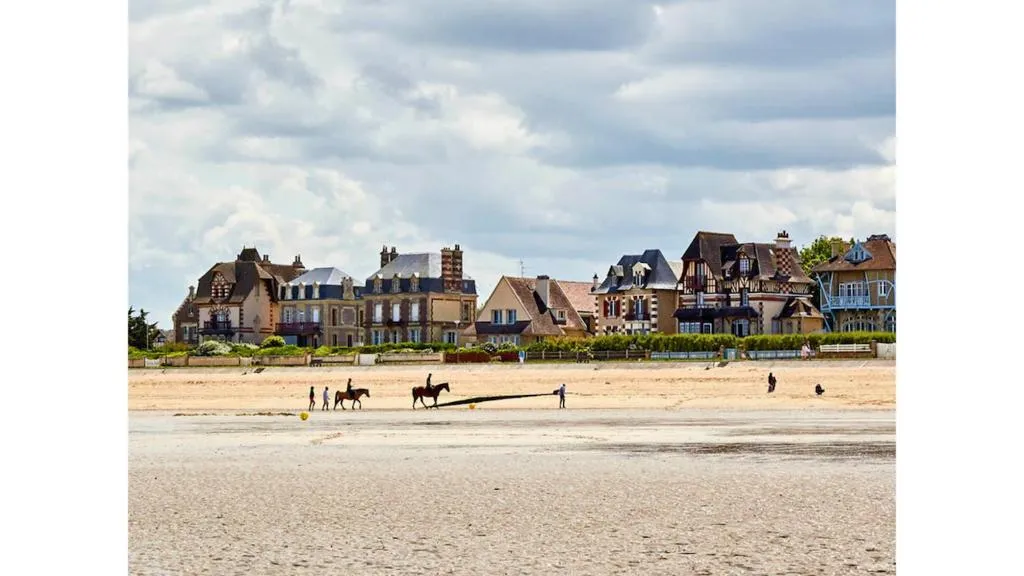 Le Triplex Balnéo Duo à Hermanville-sur-Mer, photo 6