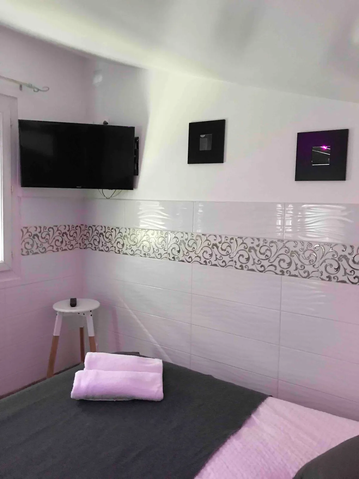 La Cabane Jacuzzi à Corbeil-Essonnes, photo 6