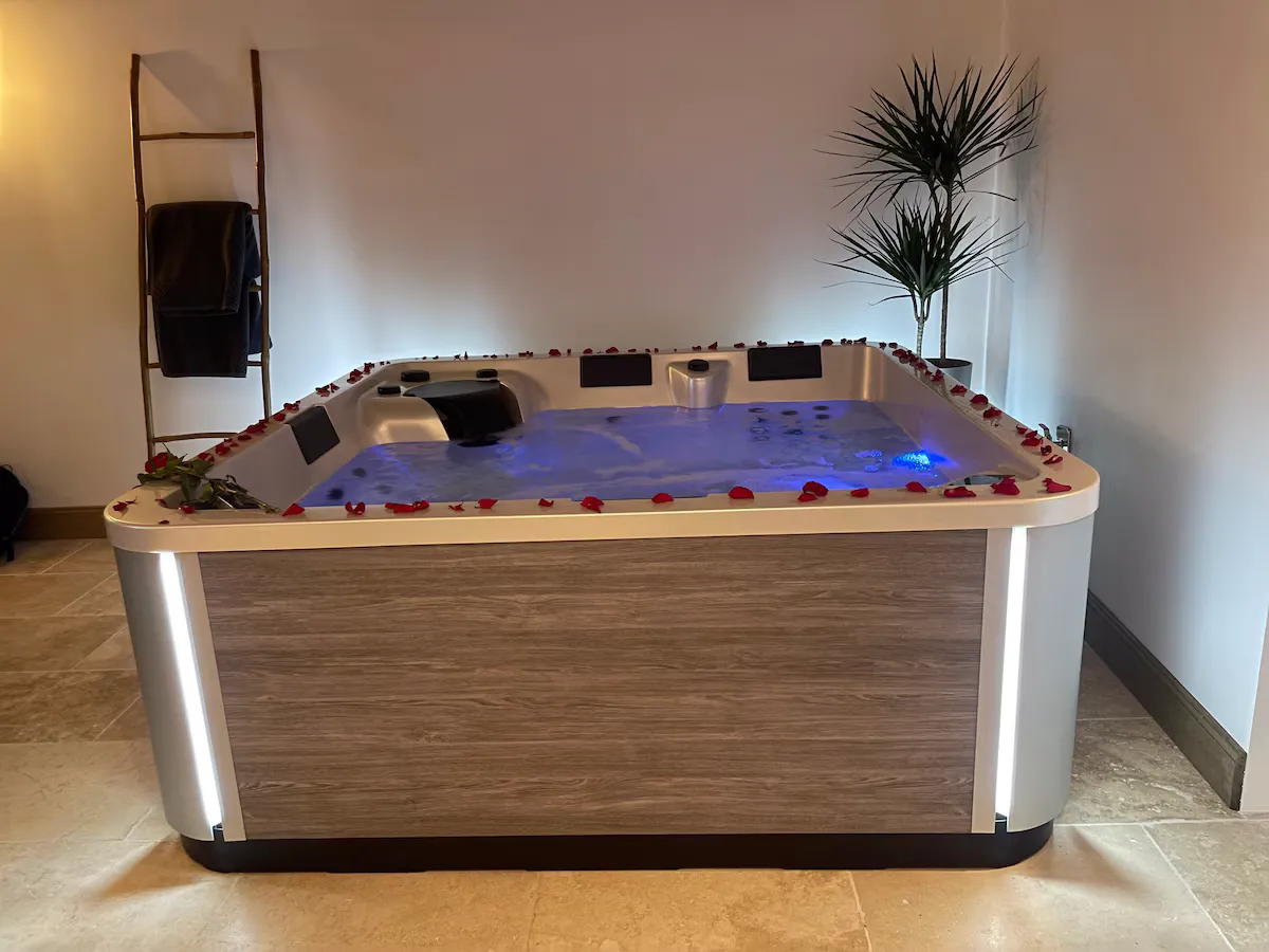 Le Camélia Spa, suite avec spa à Neuville-aux-Bois
