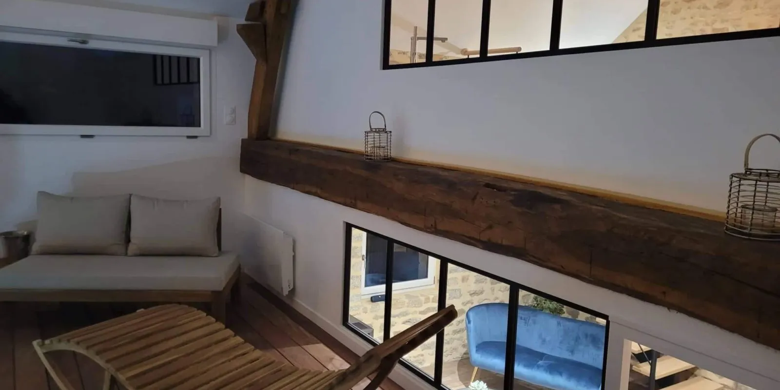 La Grange Épicurienne, suite avec spa à La Ferrière-Bochard