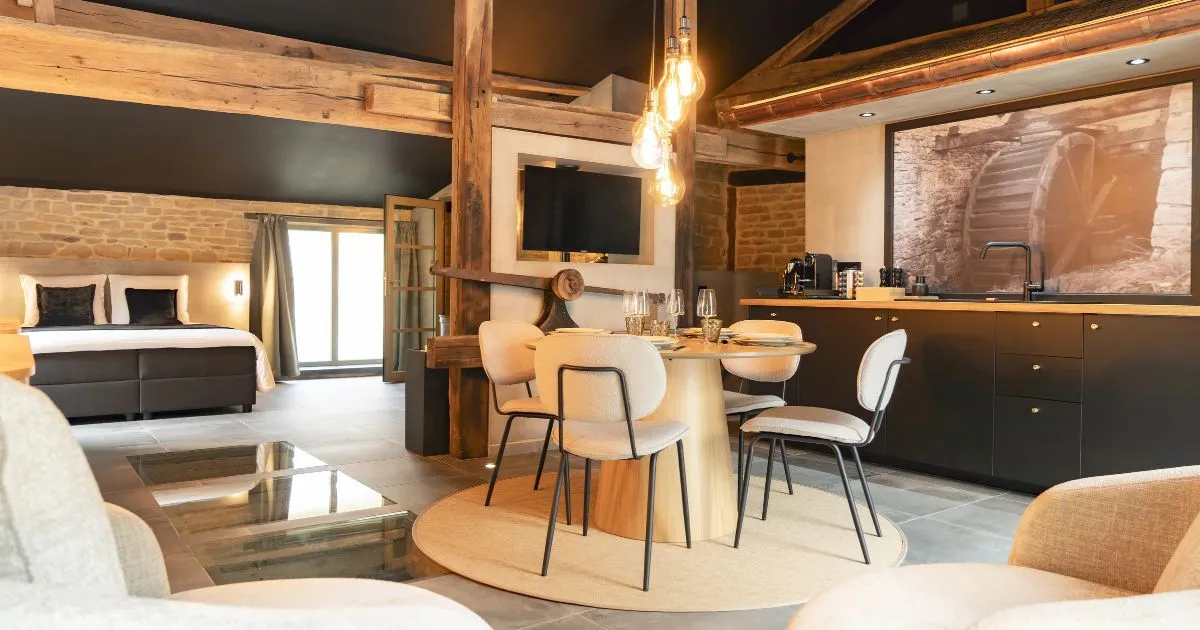 Le Castelain, suite avec spa à Florenville