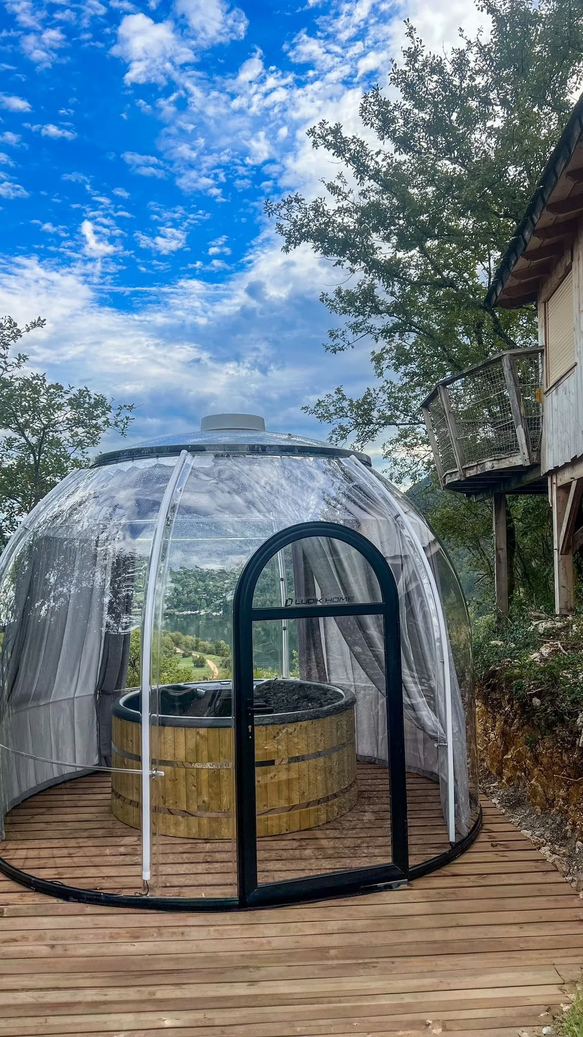 La Cabane La Pinède à Serrières-sur-Ain, photo 4