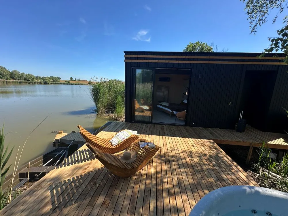 La Cabane Loggy à Bâgé-Dommartin, photo 4