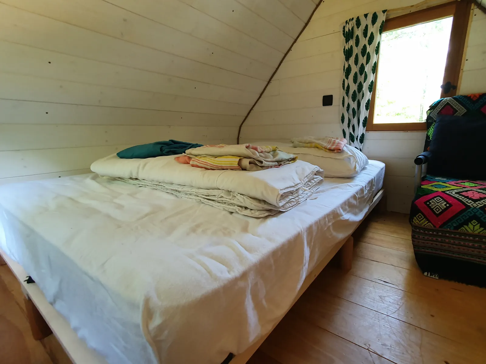 La Cabane Perchée de L'Alternatif à Huriel, photo 4