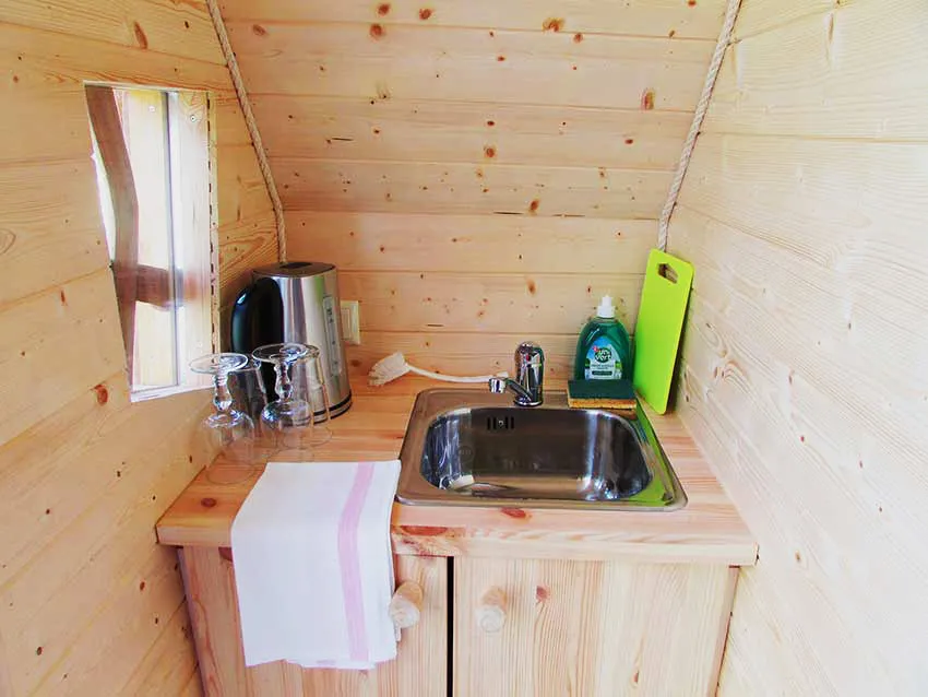 La Petite Cabane des Demoiselles à Chassenard, photo 3