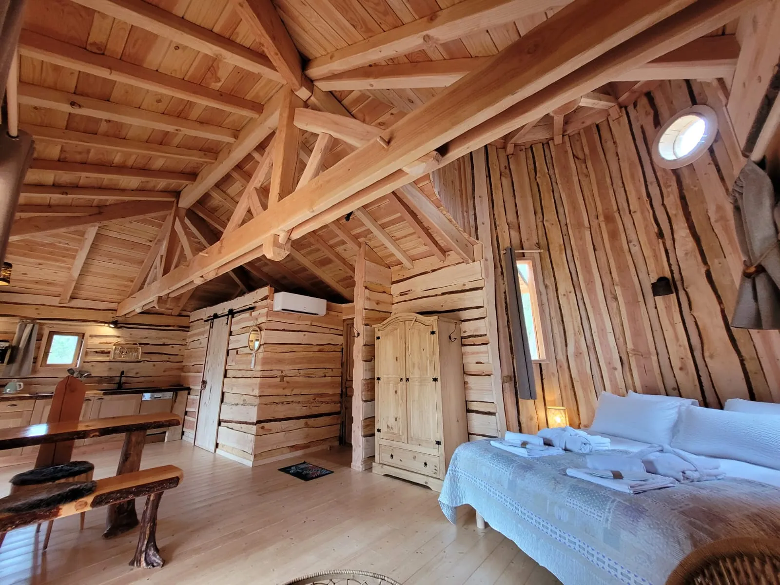 Cabane Cassiopée à Les Salelles, photo 6