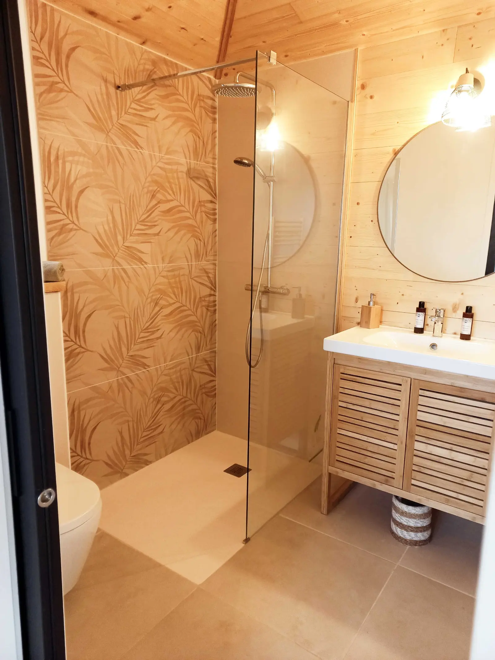 Cabane Spa Bambou à La Bégude-de-Mazenc, photo 7
