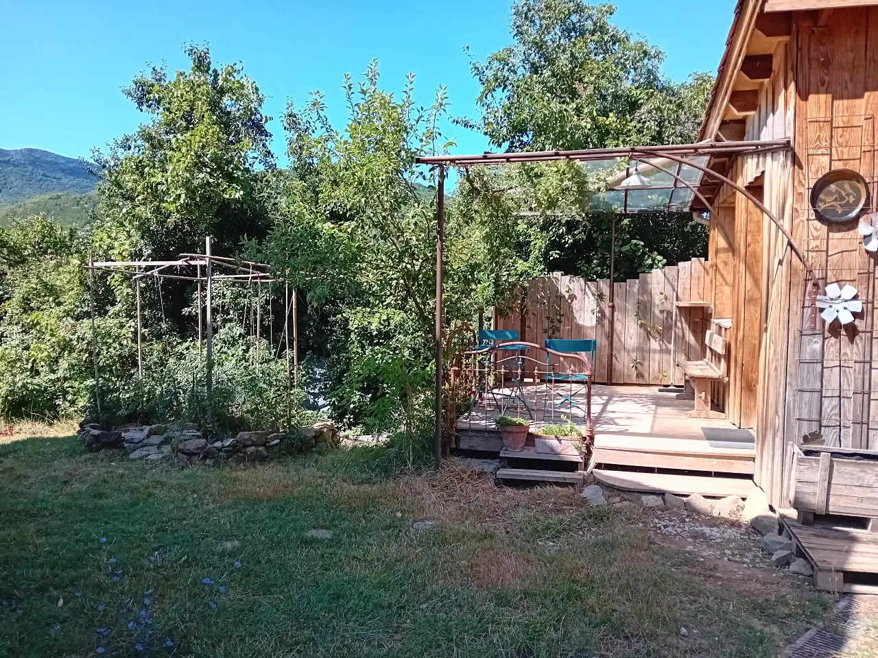 Cabane aux oiseaux à Piégros-la-Clastre, photo 3