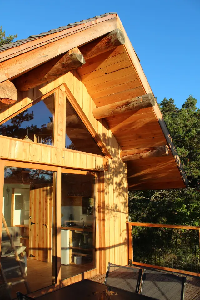 La Cabane du Bois à Saint-Nazaire-le-Désert, photo 6