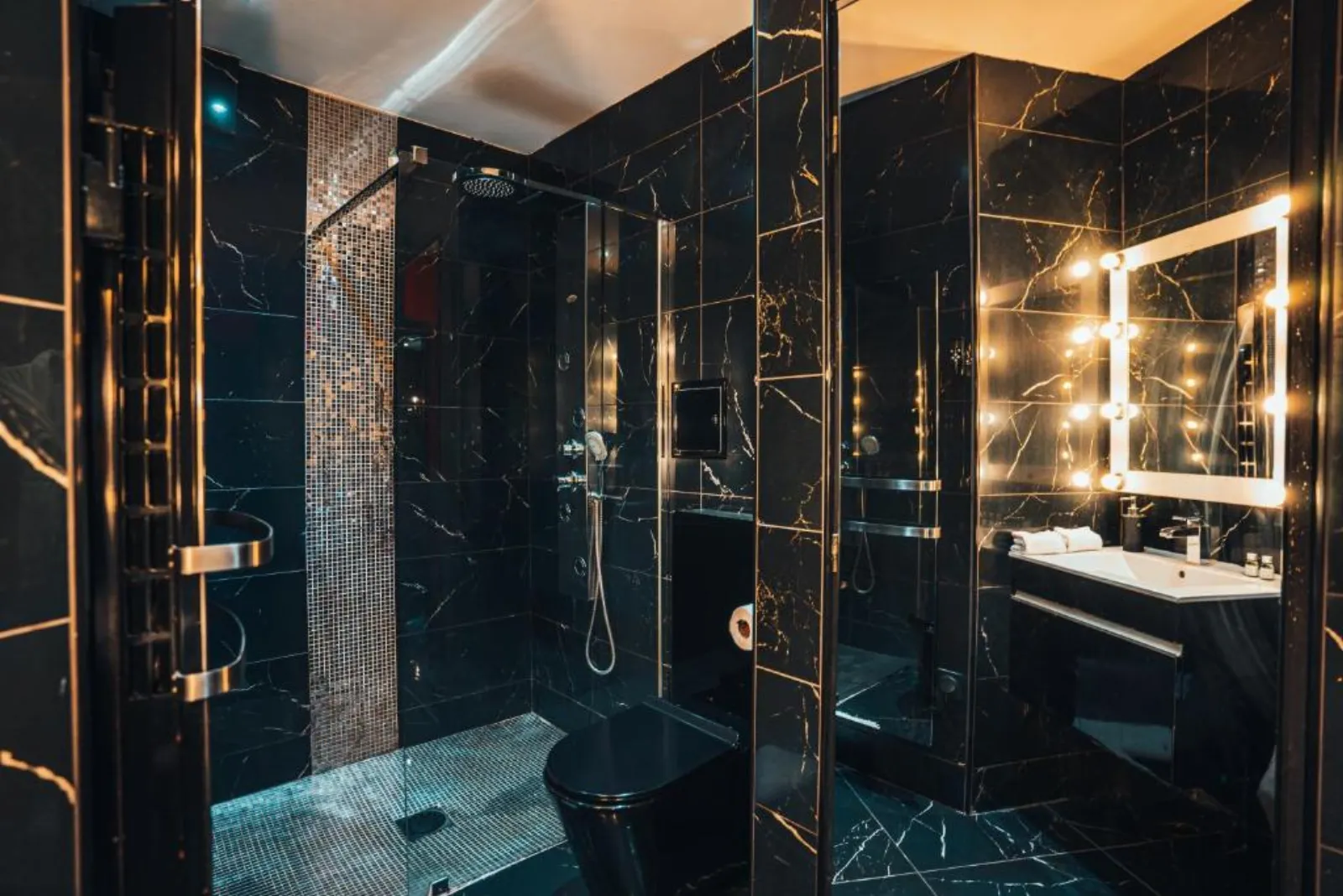 Le Love Spa à Lyon, photo 4
