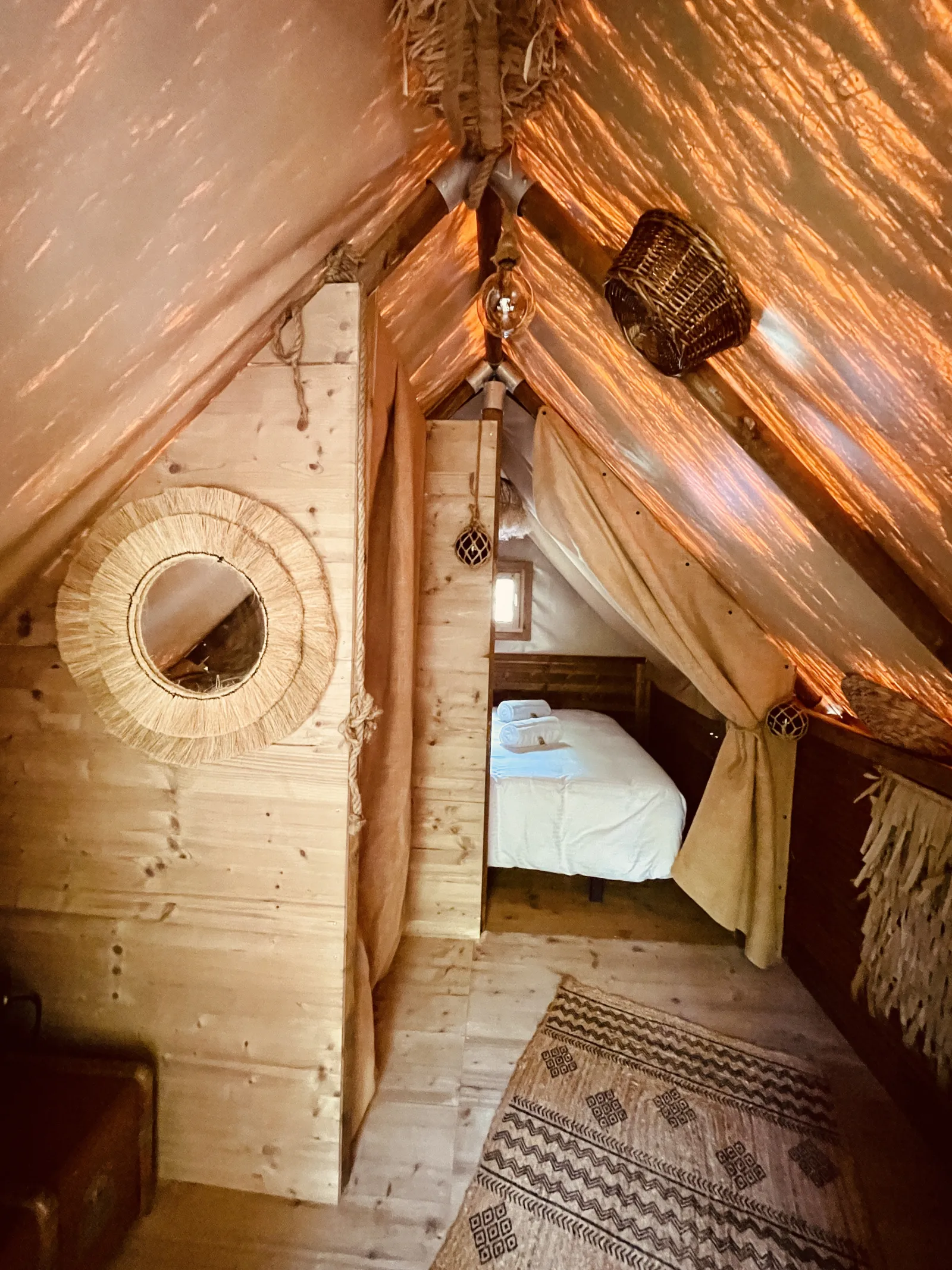 Le Radeau à Viévy, photo 7