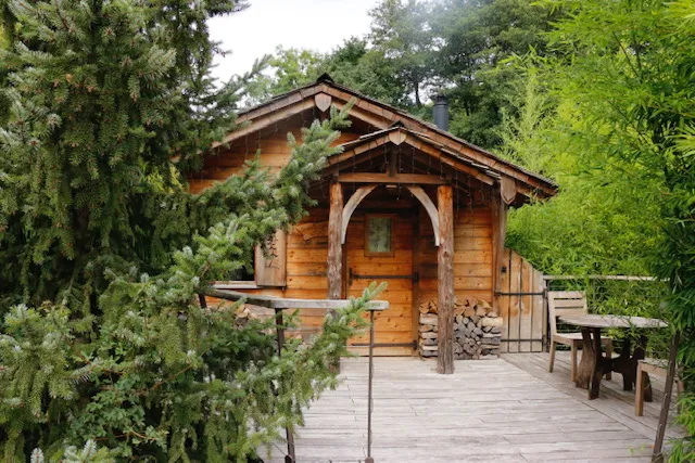 Cabane Spa des Daims à Corcelle-Mieslot, photo 4