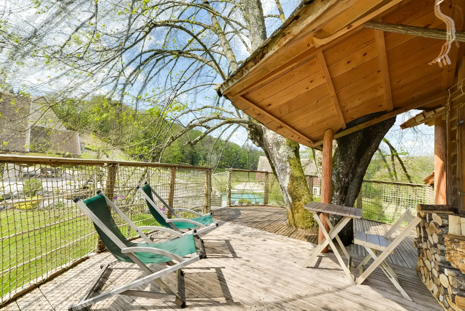 Cabane Spa des Tilleuls à Corcelle-Mieslot, photo 4