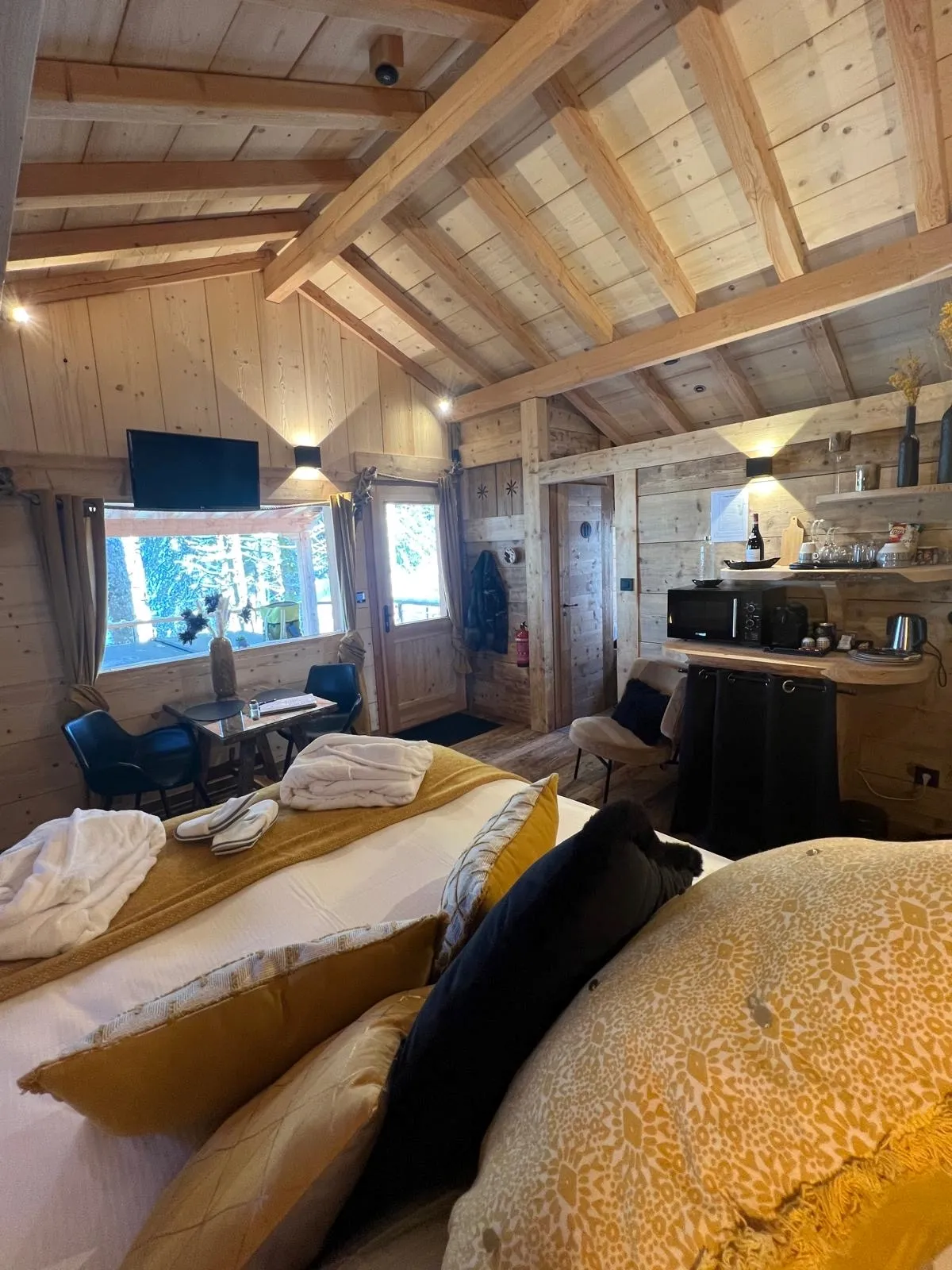 Cabane Bois du Four à Petite-Chaux, photo 7