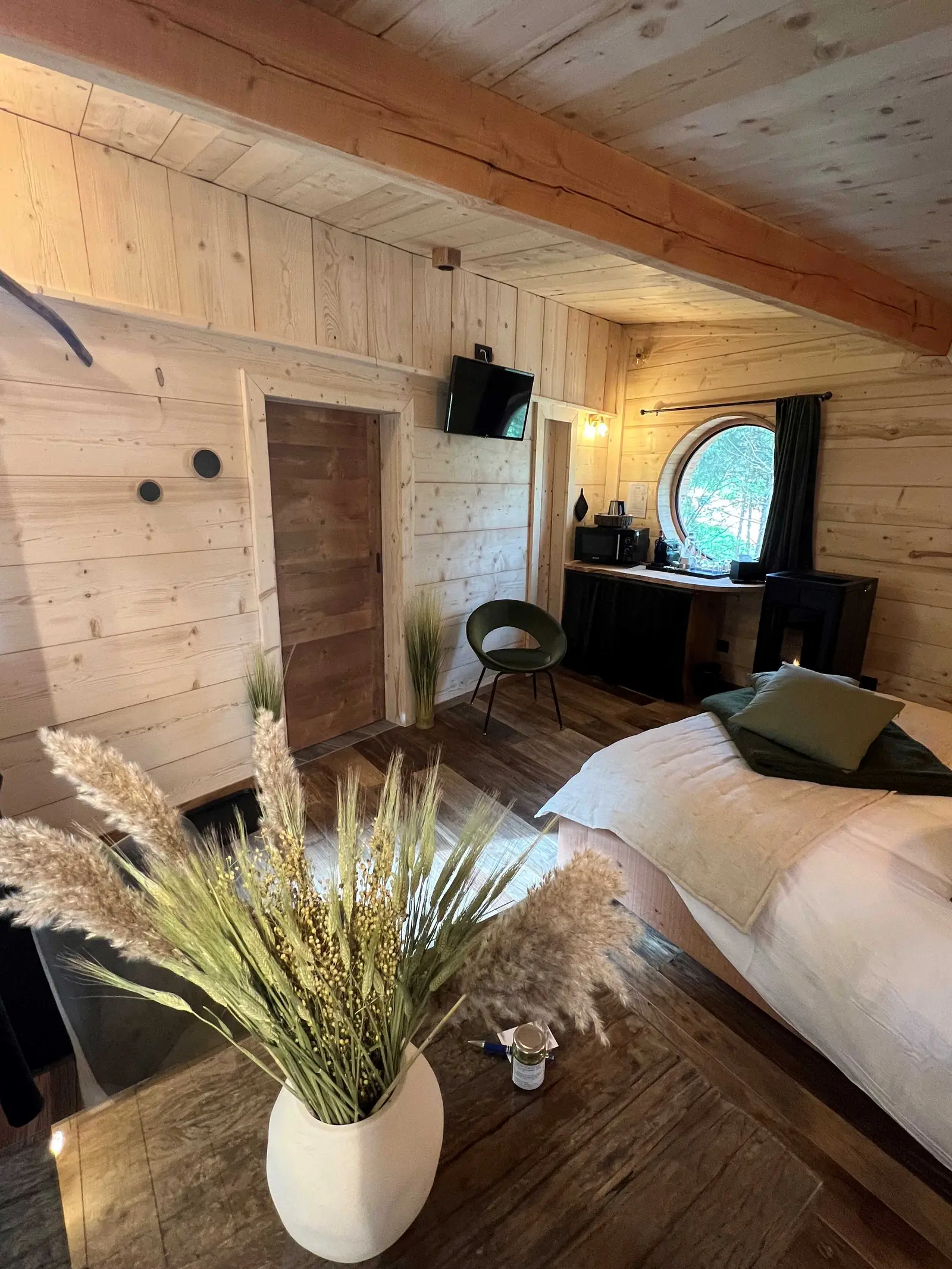 Cabane La Seignette à Petite-Chaux, photo 6