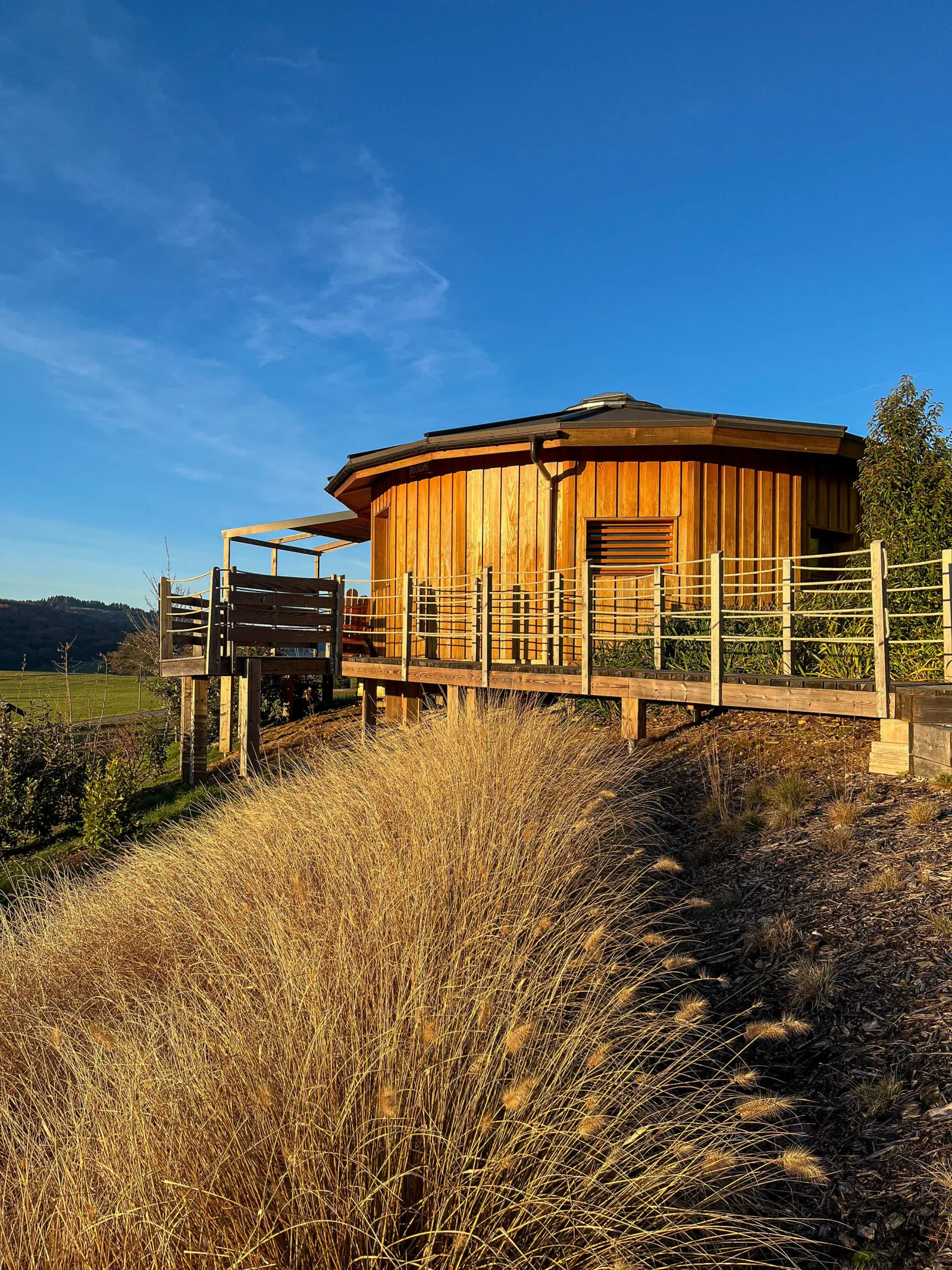 Cabane Douglas, cabane à Rothonay