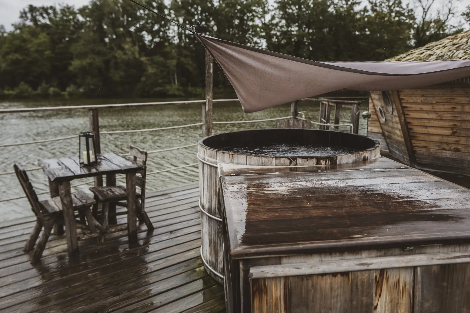 Cabane Spa Nénuphar à Chassey-lès-Montbozon, photo 7