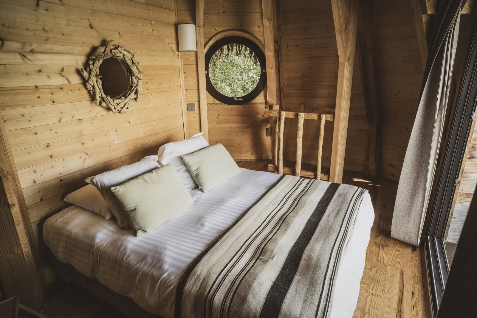 Cabane Spa Songe à Chassey-lès-Montbozon, photo 7