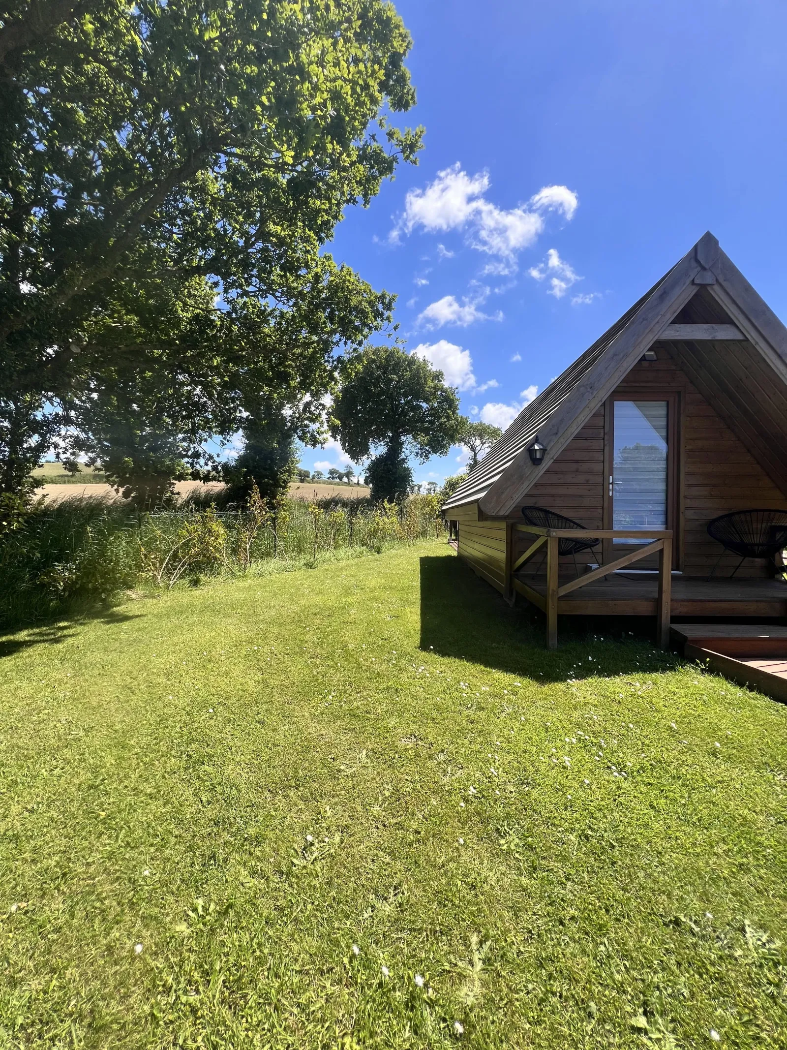 Cabane Tinell, cabane à Plémy