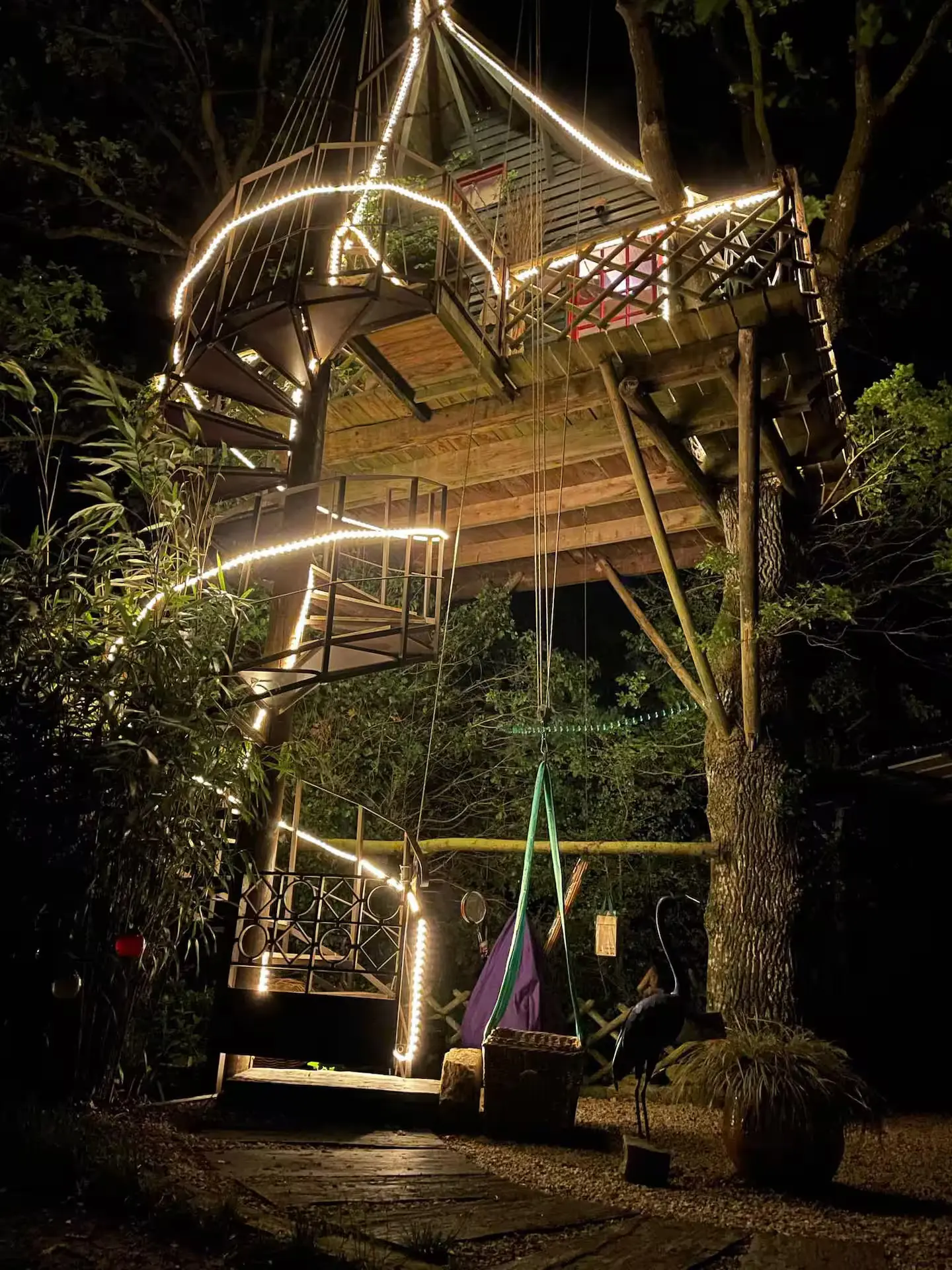 Cabane perchée Toulaho, cabane à Yvignac-la-Tour