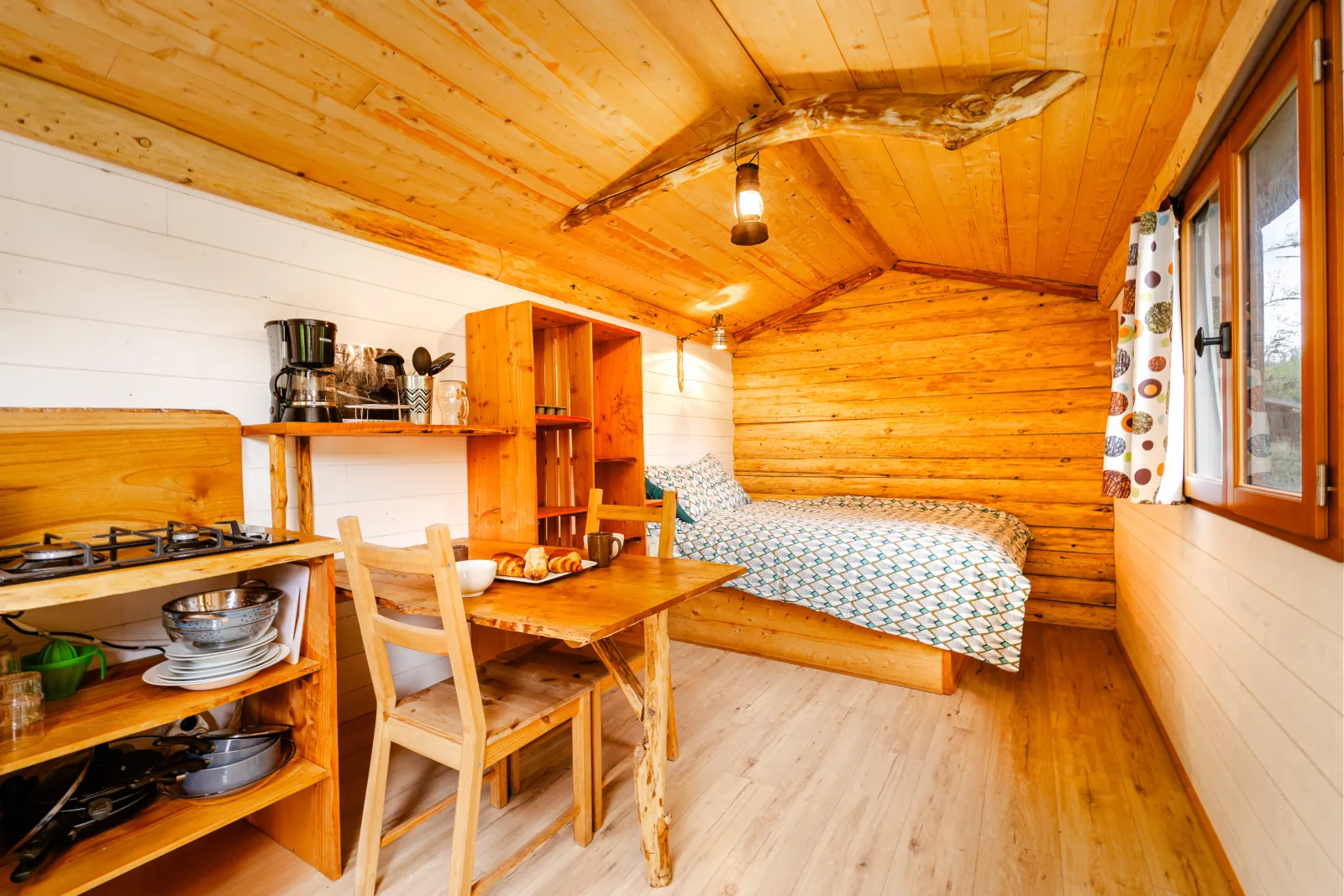 Cabane du Korrigan à Huelgoat, photo 2
