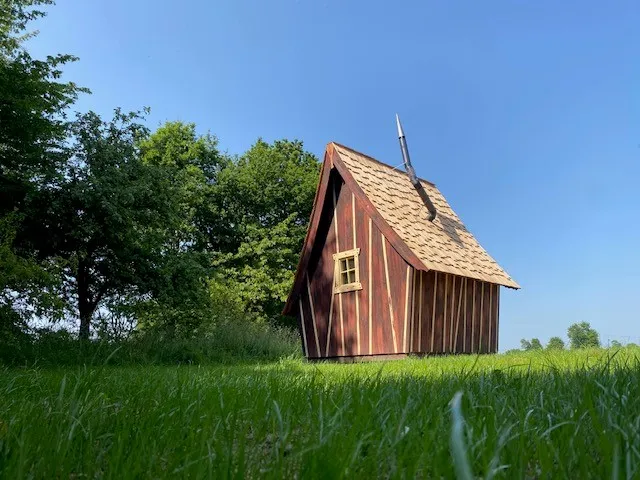 La Cabane des Farfadets, cabane à Boisgervilly
