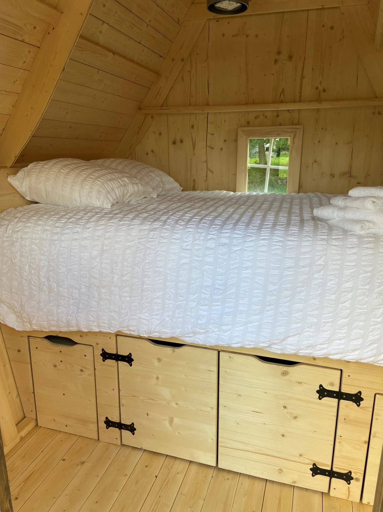La Cabane des Trolls à Boisgervilly, photo 7