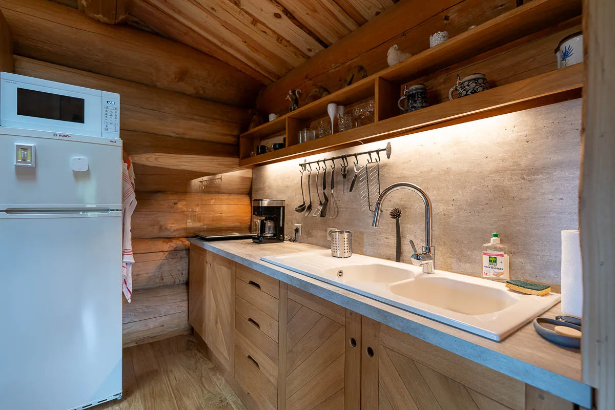Cabane Spa du Trappeur à Chennegy, photo 6