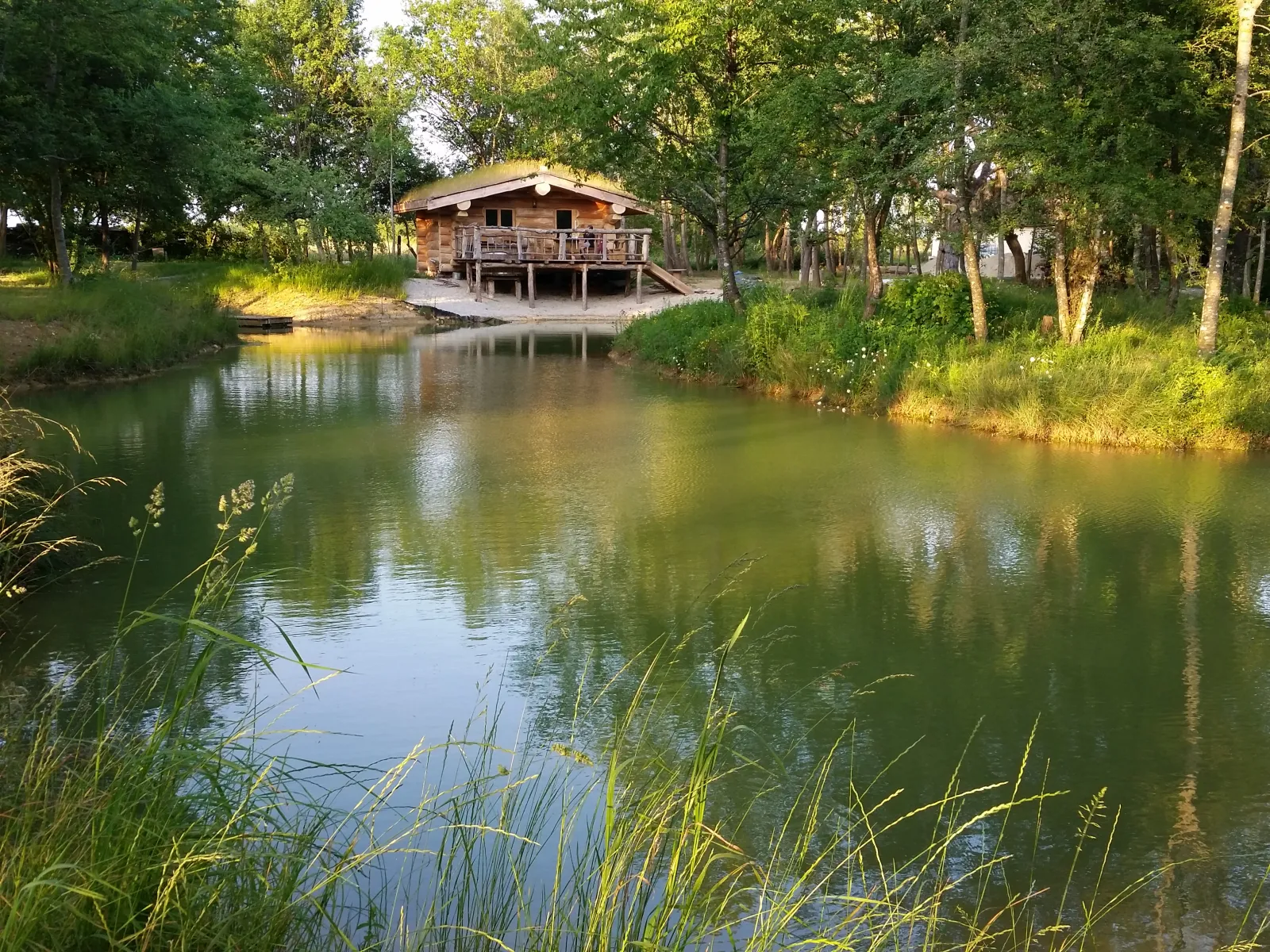 Le Nordic & Spa, cabane à Chennegy