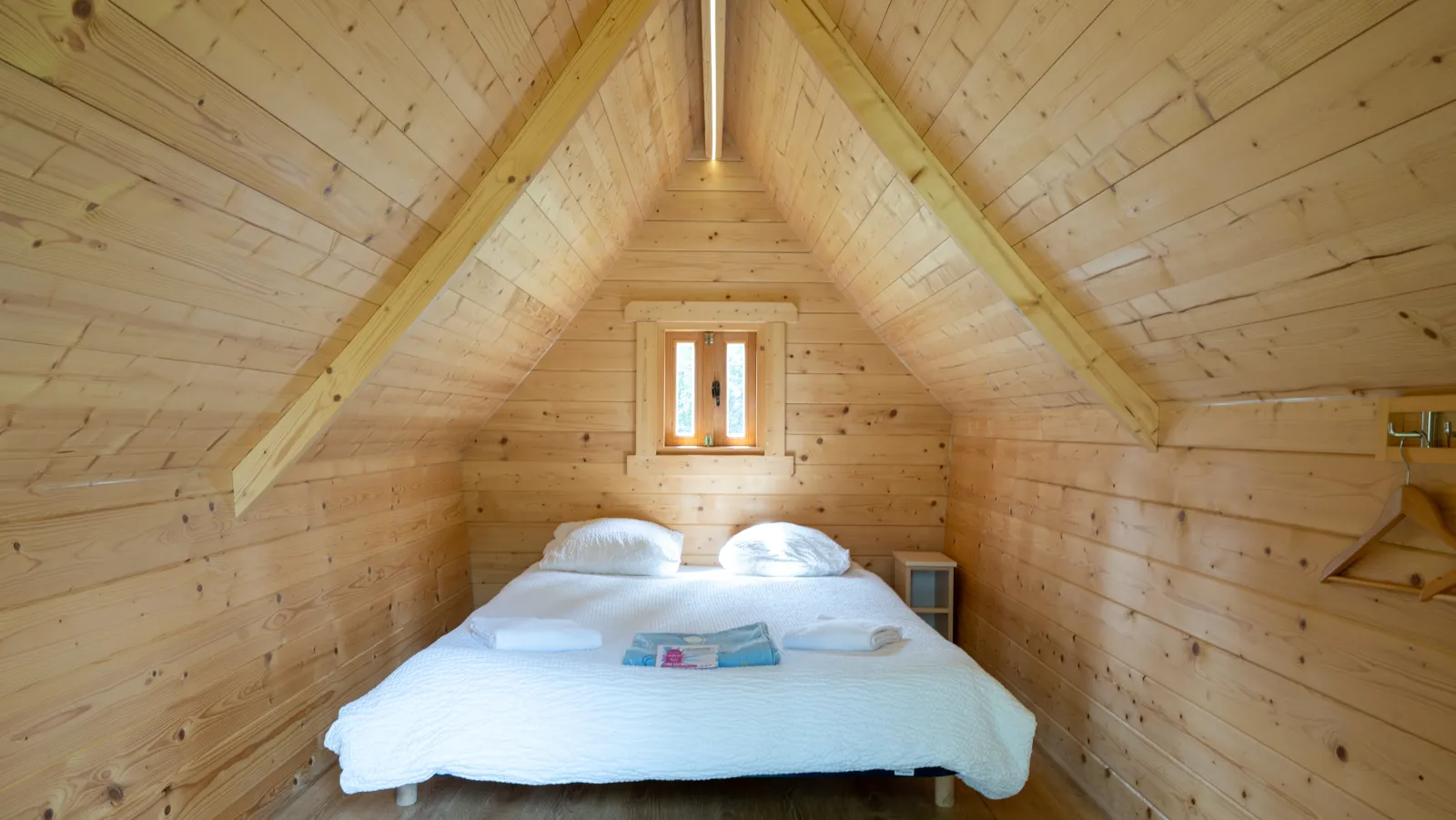 Cabane de Troll Bivouac à Bar-sur-Aube, photo 2