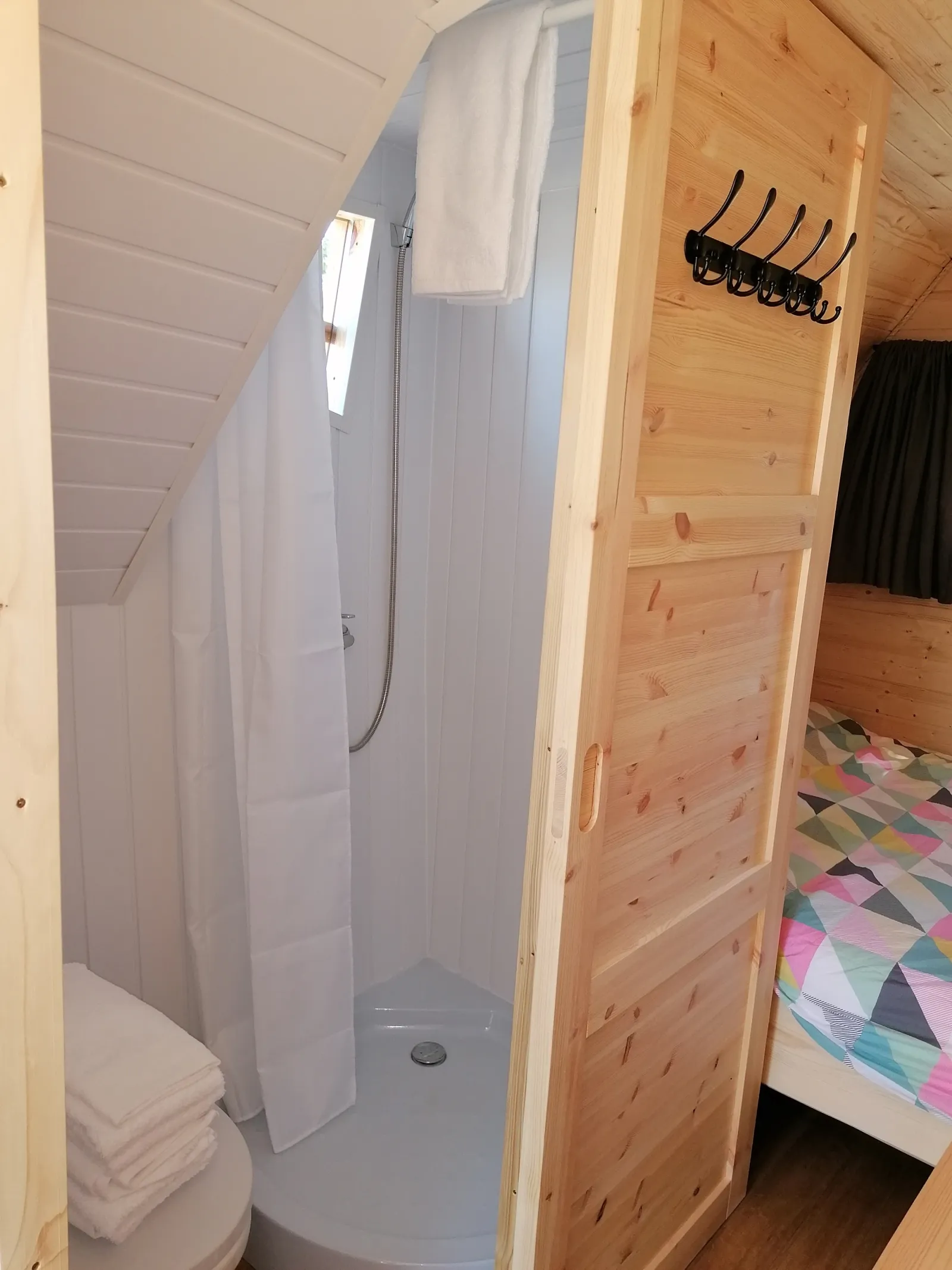 La Petite Cabane de la Gare à Esclavolles-Lurey, photo 7