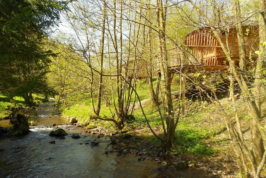 Cabane Au Fil de l'Eau, cabane à Grandfontaine