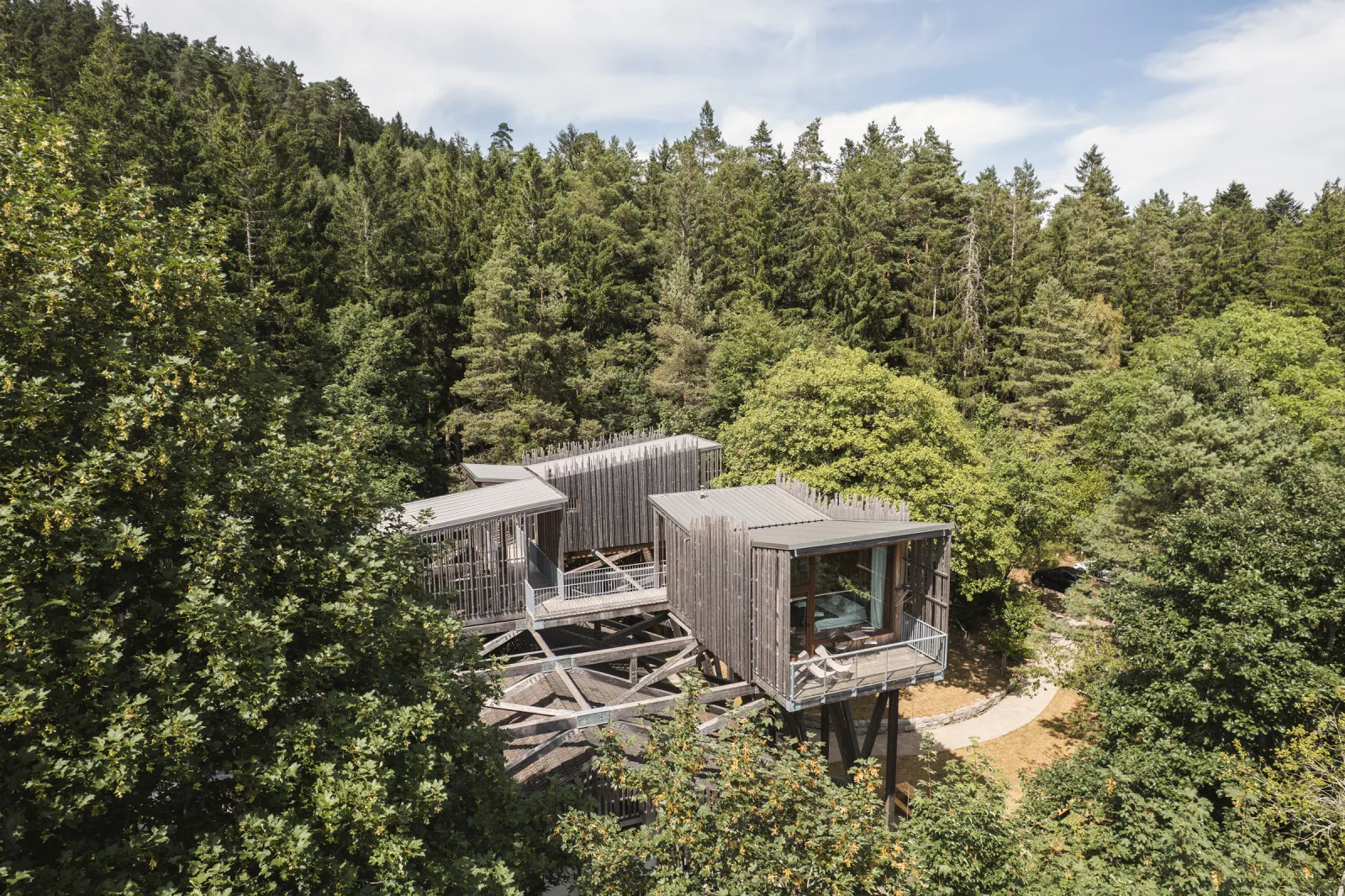 Cabane Forêt et Spa Duo, cabane à Champdray