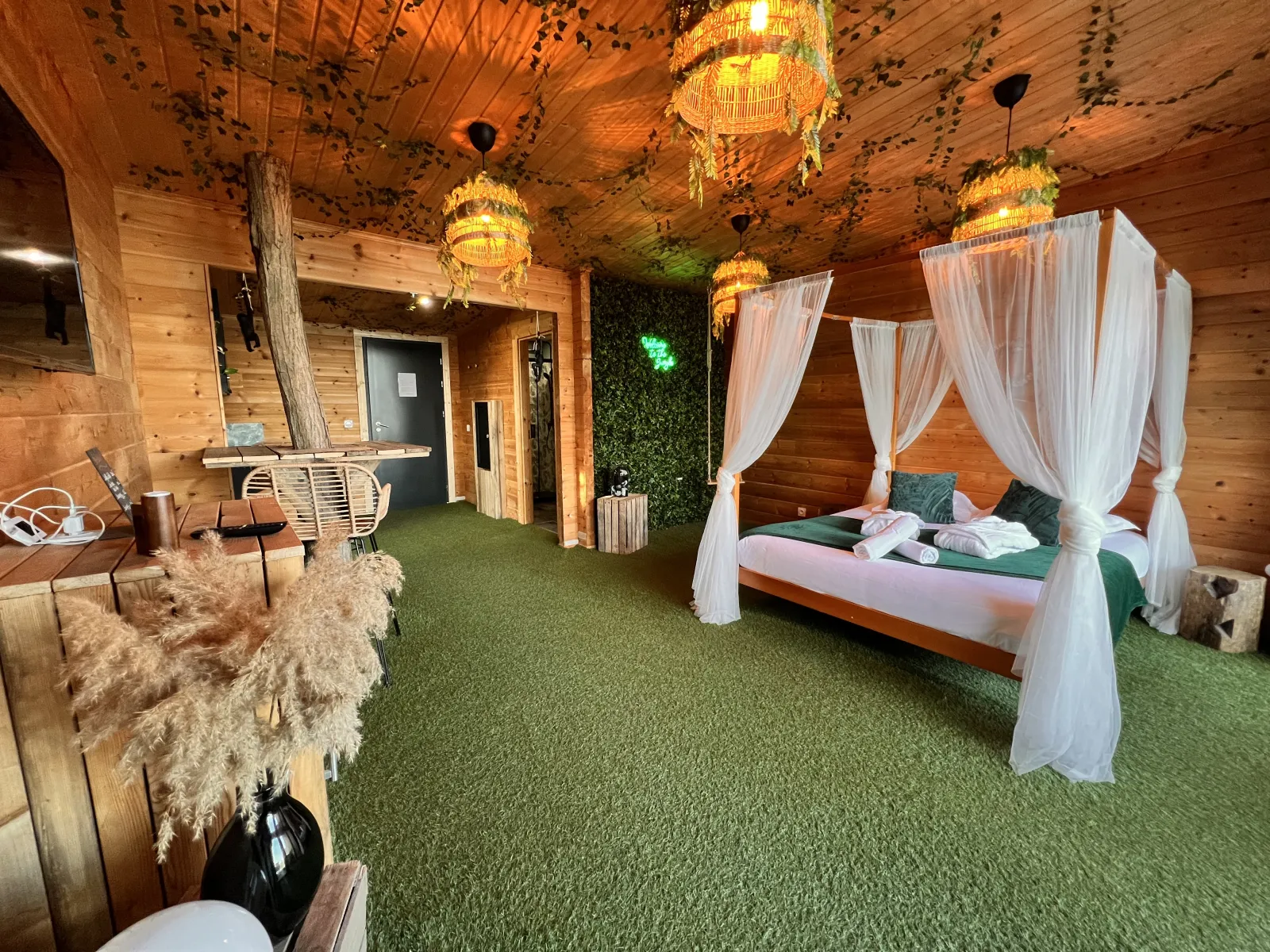 Lodge Jungle, cabane à Wambrechies