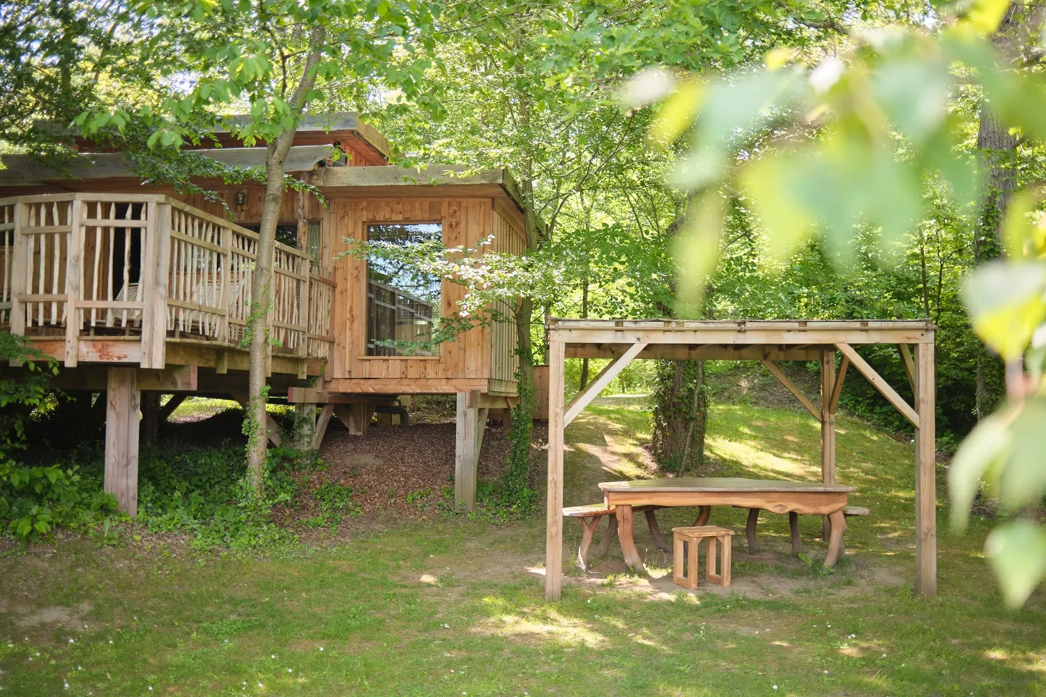 Cabane Au Fil de l'Eau, cabane à Saint-Léger-aux-Bois