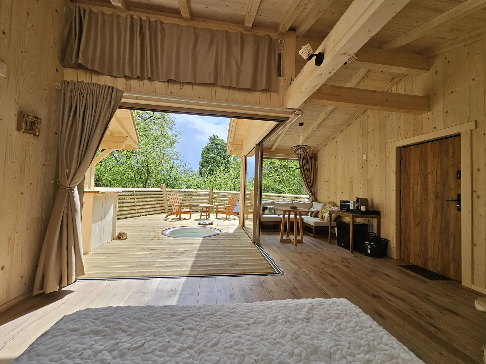 Cabane Spa Harmonie à Rosoy-en-Multien, photo 6