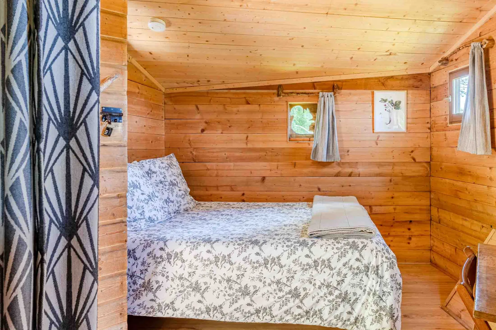 Cabane Rossignol à Saint-Pierre-Azif, photo 6