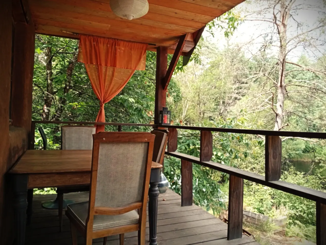 Cabane du Bois des Nénuphars à Clergoux, photo 3