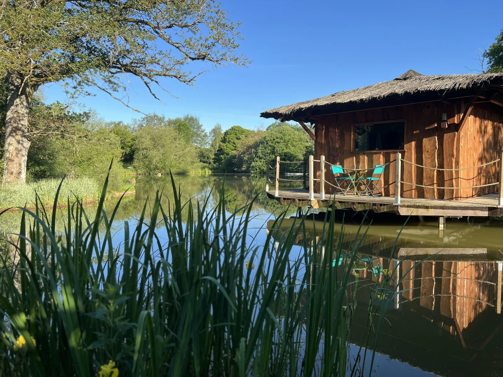 Cabane des Tourtereaux, cabane à Roches