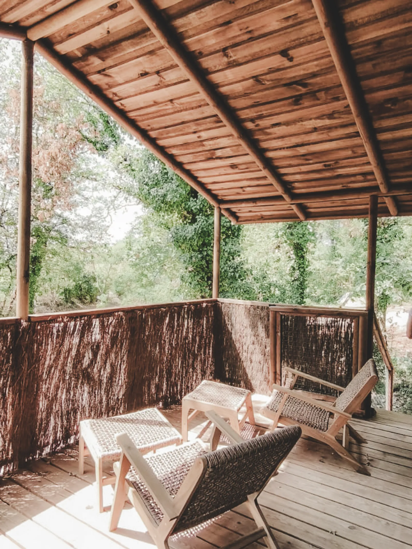 Cabane Tèrra, cabane à Saint-Aubin-de-Nabirat