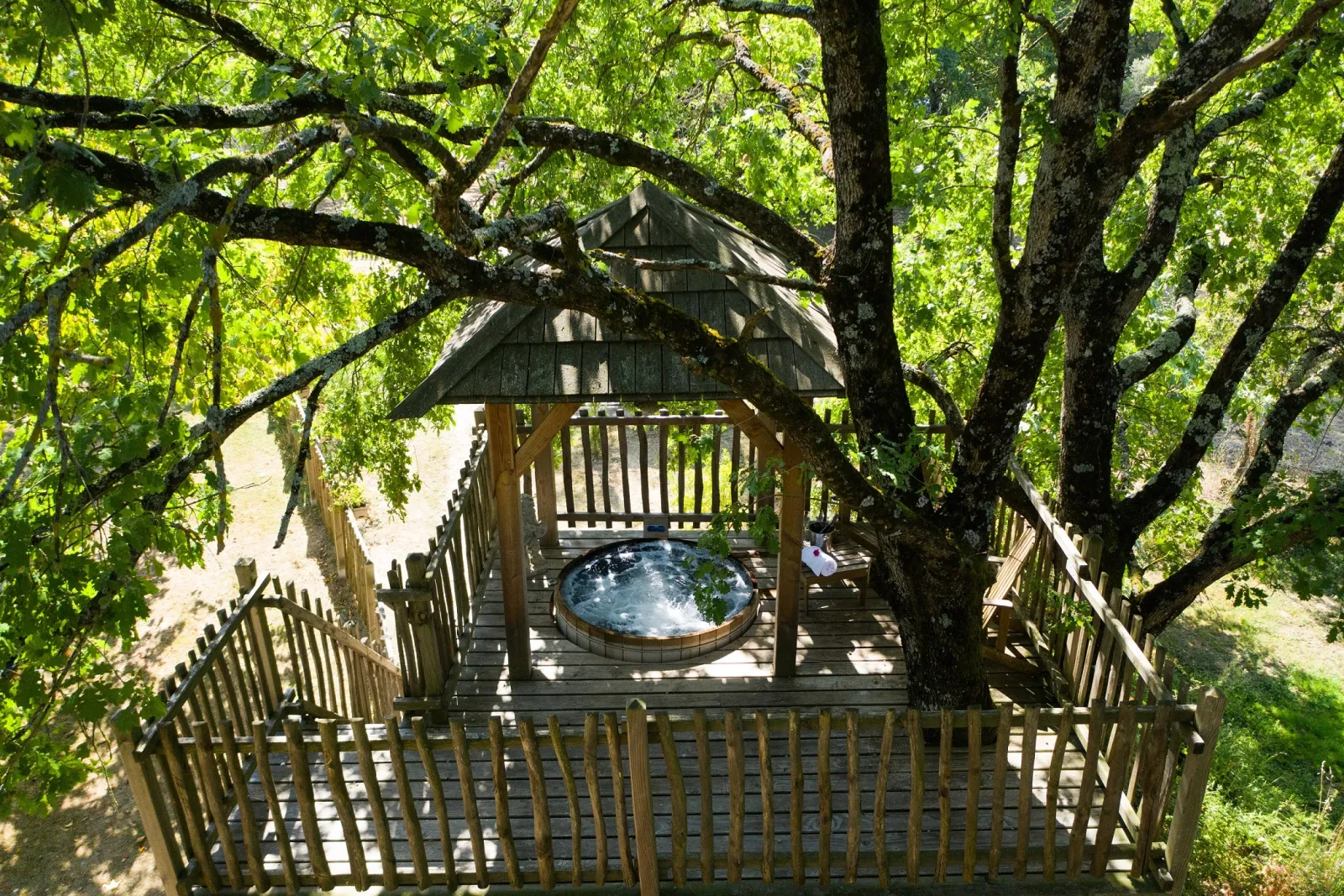 Cabane Jardin & Spa, cabane à Monsac