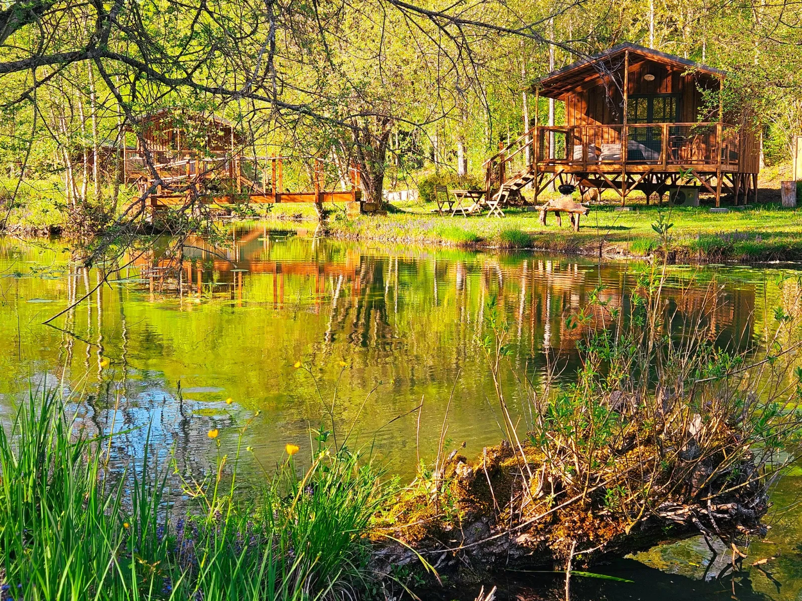 Cabane du Héron, cabane à Saint-André-d'Allas